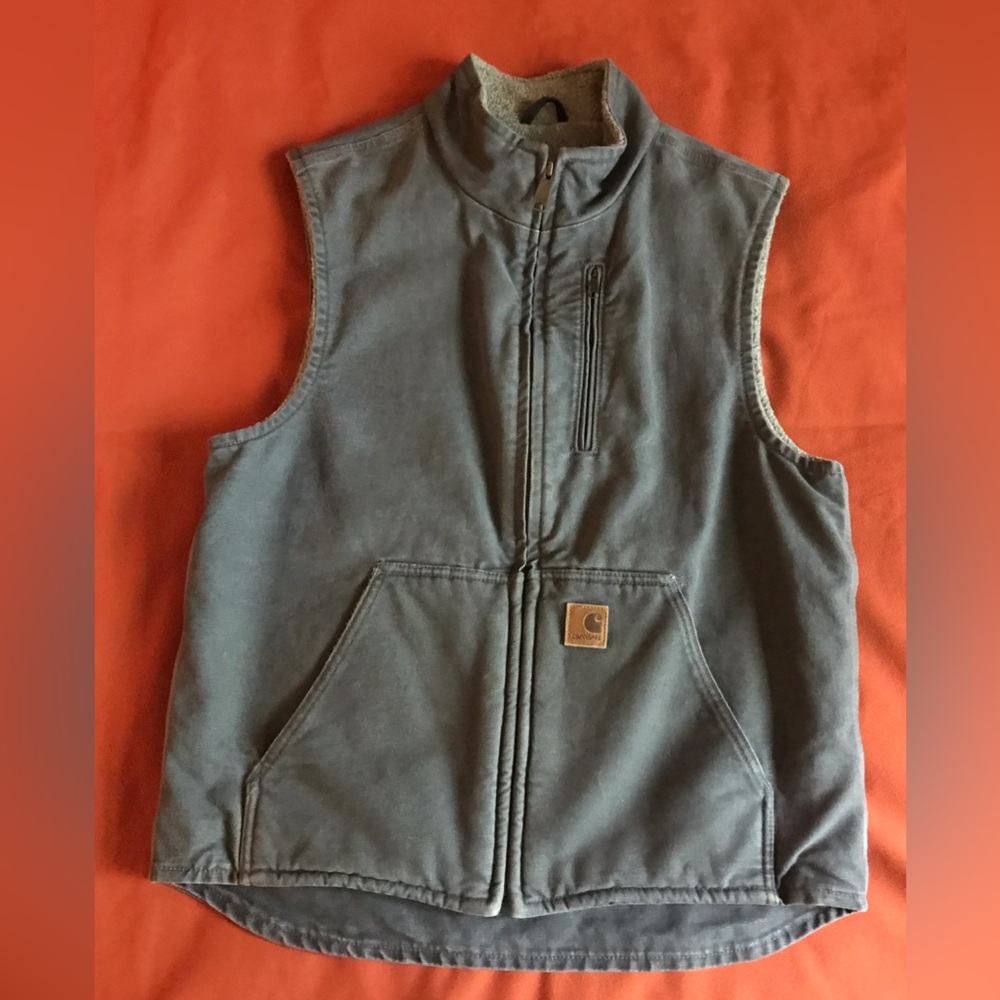 Carhart fleece lined vest